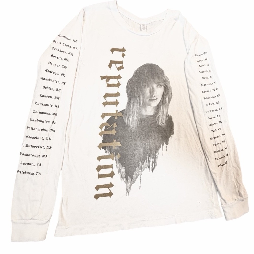 Taylor Swift Reputation Tour Long Sleeve Graphic Tee White Women’s Small